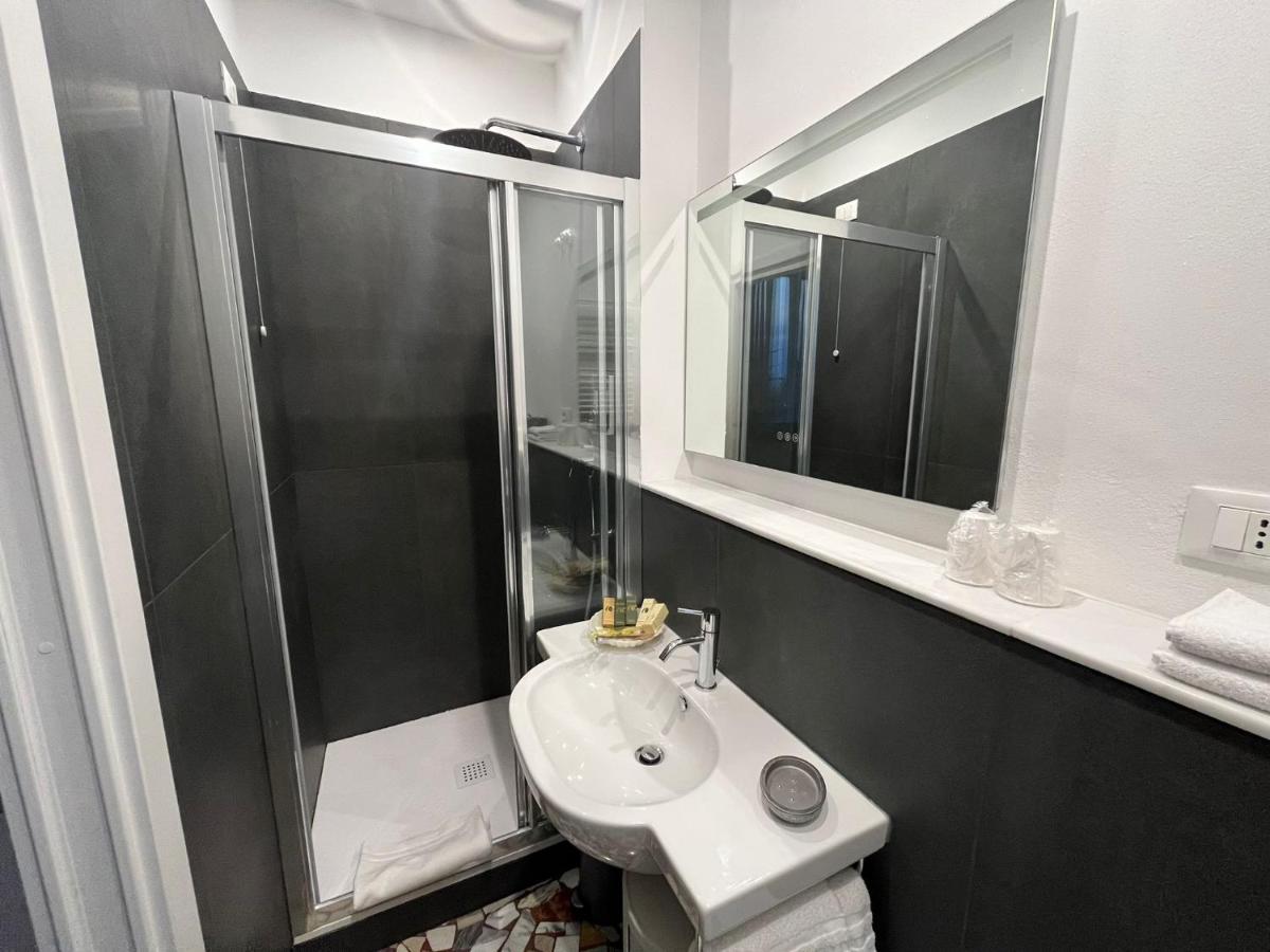 Al Mare 54 Luxury Guest House ลิโด ดิ กามาโยเร ภายนอก รูปภาพ