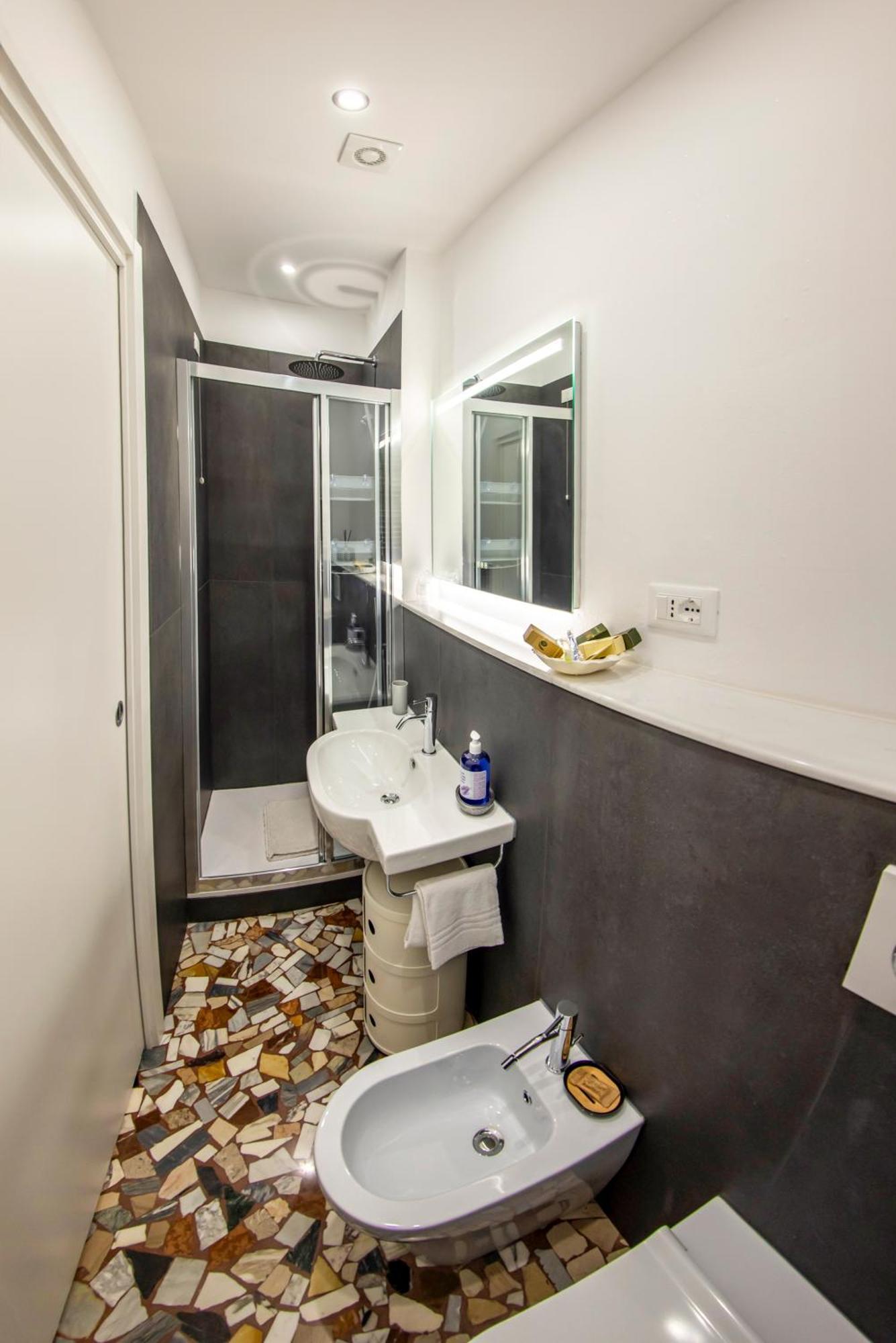 Al Mare 54 Luxury Guest House ลิโด ดิ กามาโยเร ภายนอก รูปภาพ